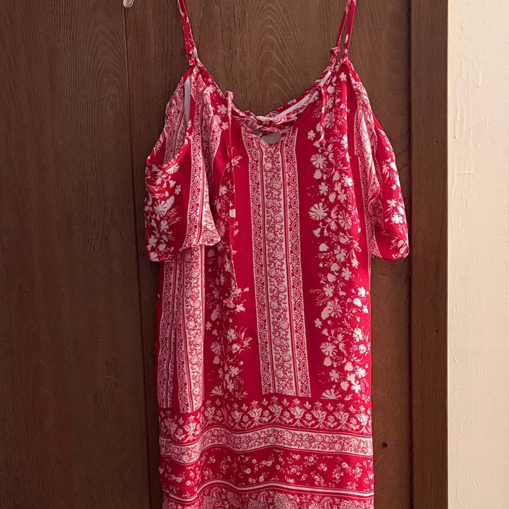 Charlotte Russe Red and White One-Shoulder Floral Summer Dress